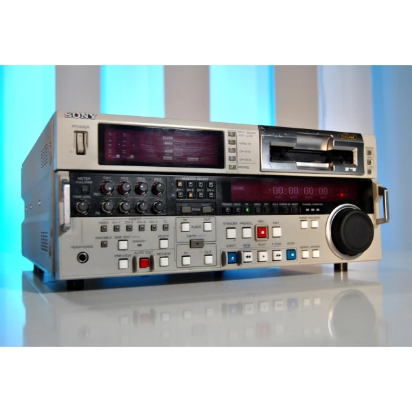 SONY-DSR-2000P-SDI-2-600x600w.webp